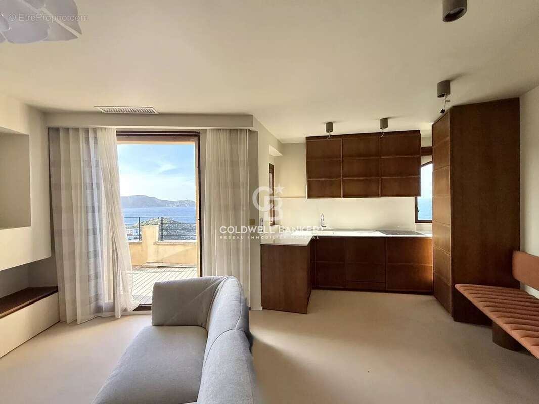 Appartement à CALVI