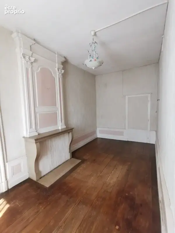 Appartement à rénover cœur de ville - photo 2