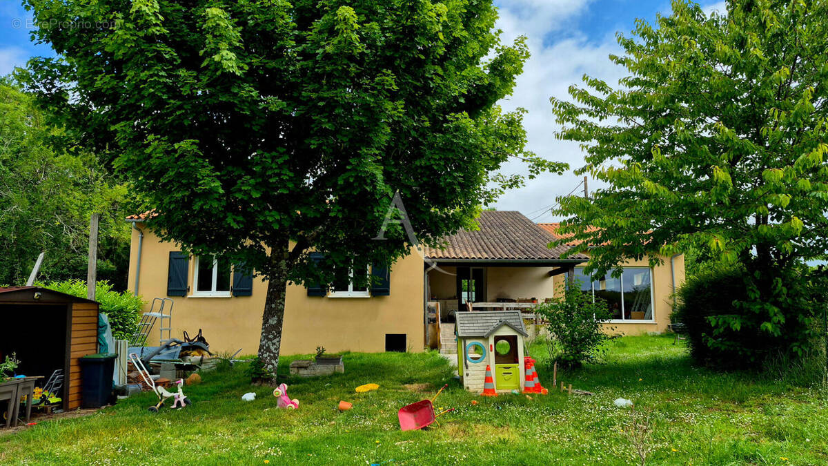 Maison à GRANDJEAN