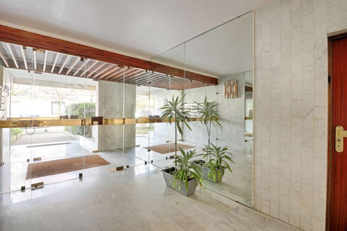 Appartement à SAINT-MAUR-DES-FOSSES