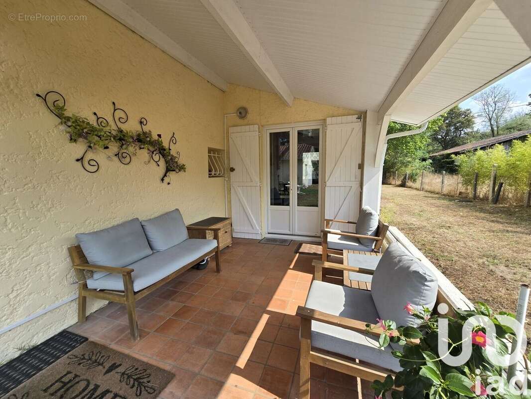 Photo 2 - Maison à SALLES