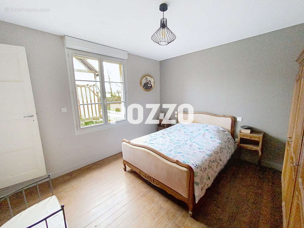 A VENDRE : Corps de ferme rénové alliant confort et modernité 137 m² - photo 8