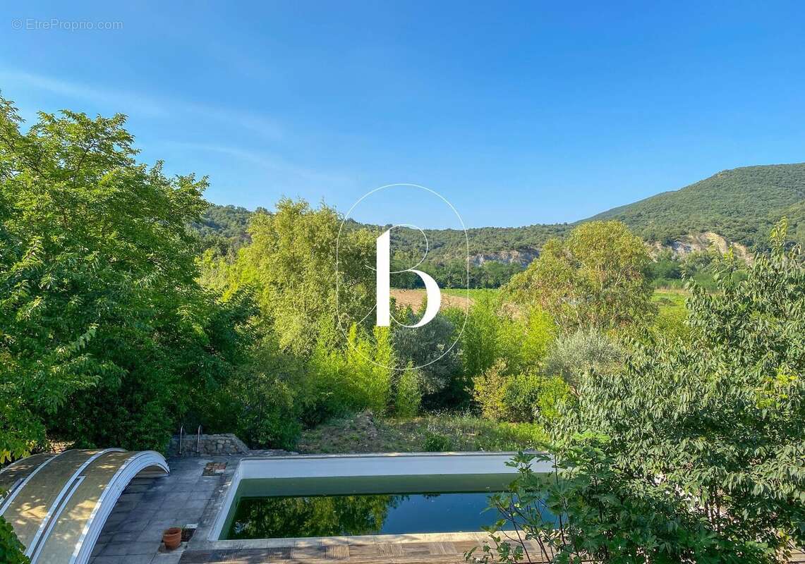 Maison à VALLON-PONT-D'ARC