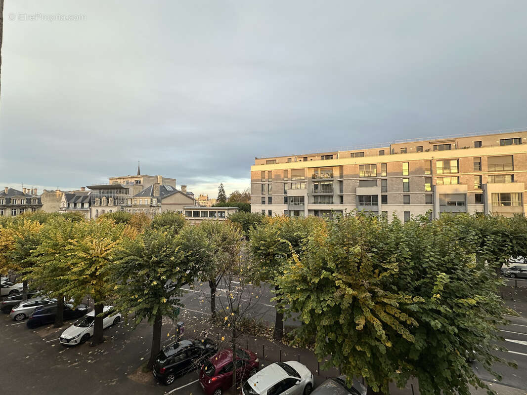 Reims - type 2 vendu loue secteur paix / ponsardin - photo 8
