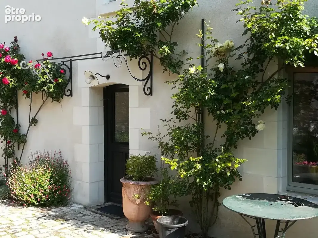 Maison 8 pièces 200 m² à vendre à Saint-Epain (37800) - photo 2