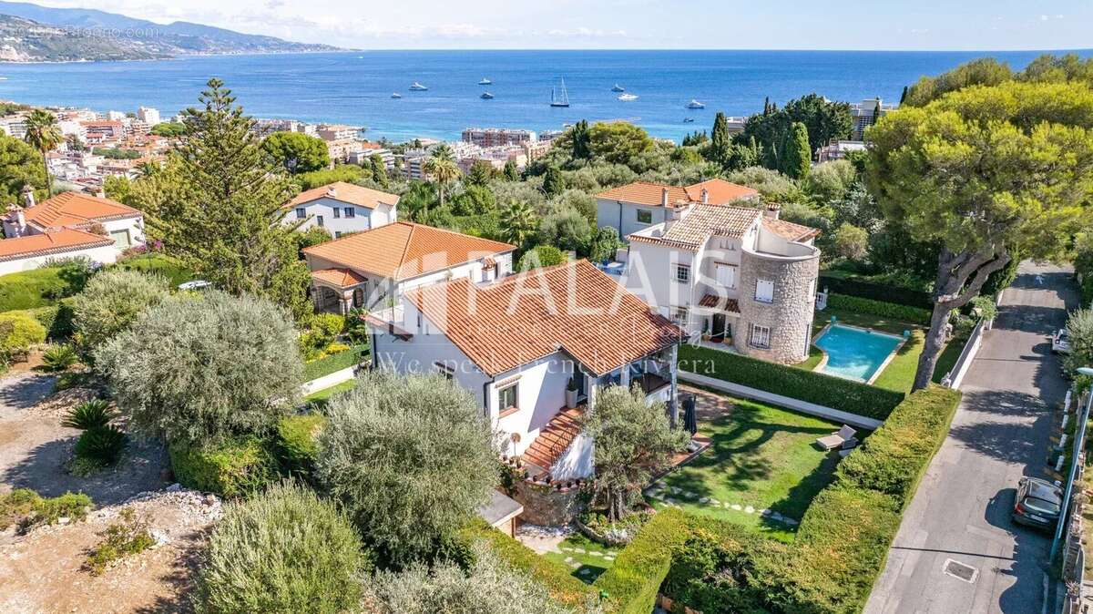 Maison à ROQUEBRUNE-CAP-MARTIN