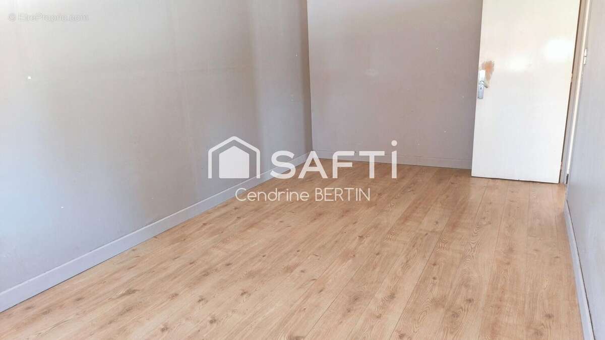 Photo 8 - Maison à SAINT-DENIS-LES-BOURG