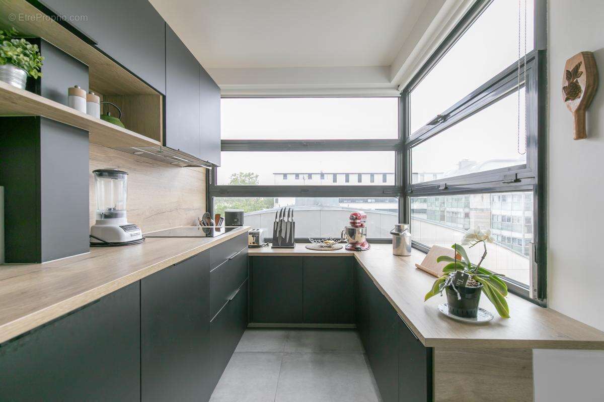 Appartement à PARIS-12E