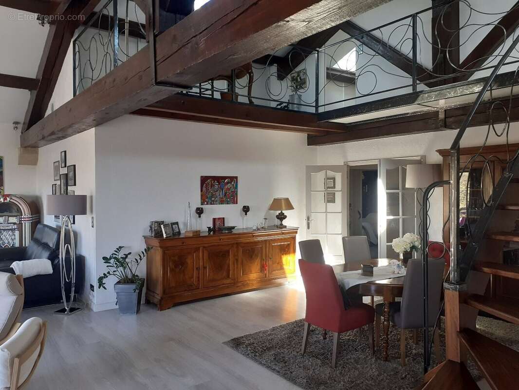 Maison à LIGNAN-SUR-ORB