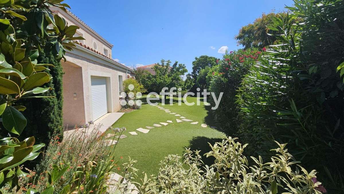 Maison à SAINT-GEORGES-D&#039;ORQUES