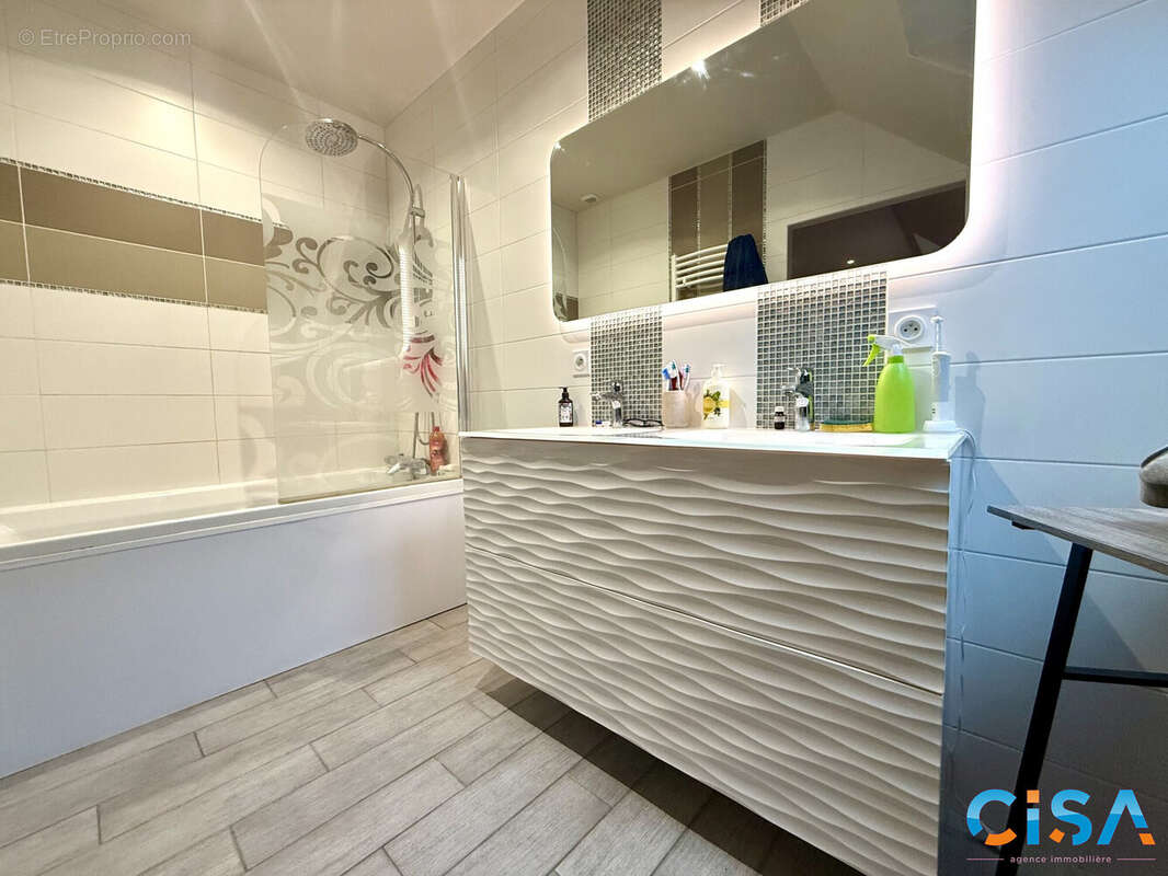 Maison à RONQUEROLLES