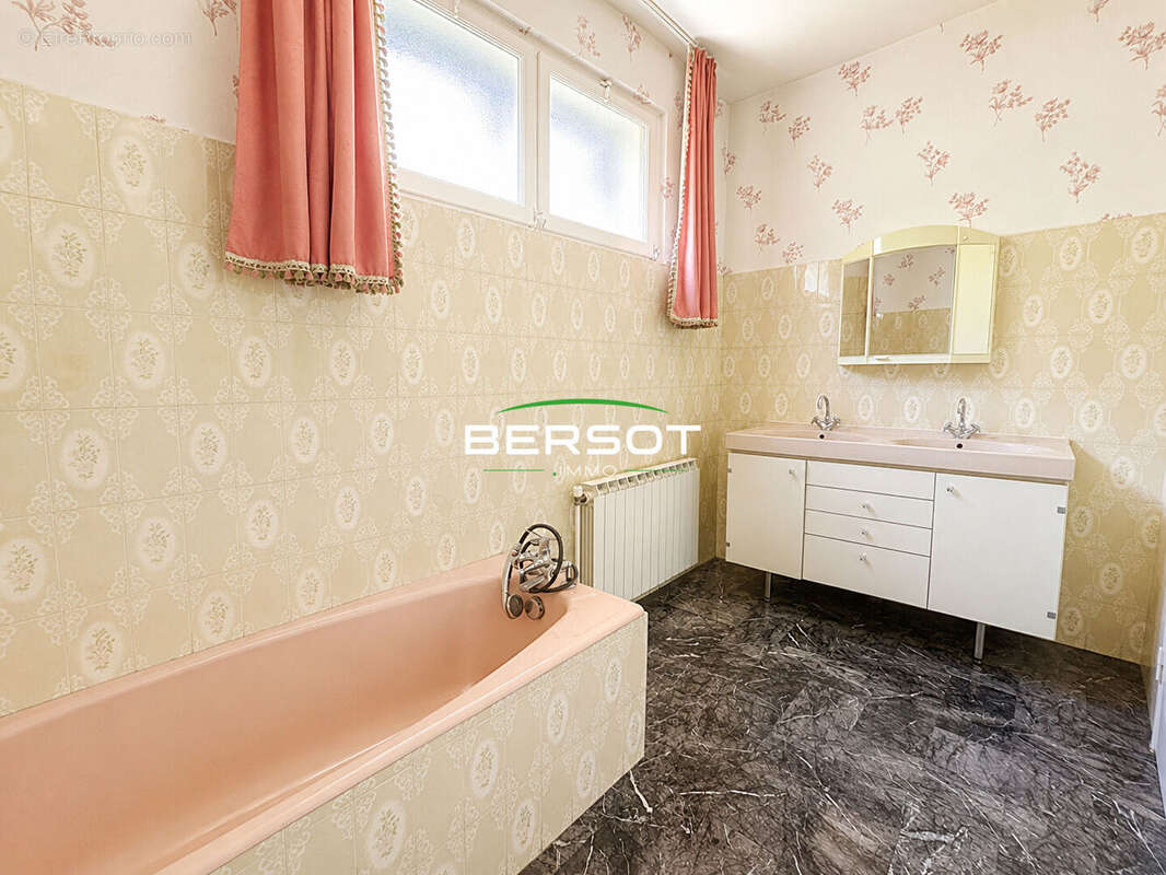 Grande maison 4 chambres Terrain 15 ares - Pont De Roide - photo 13