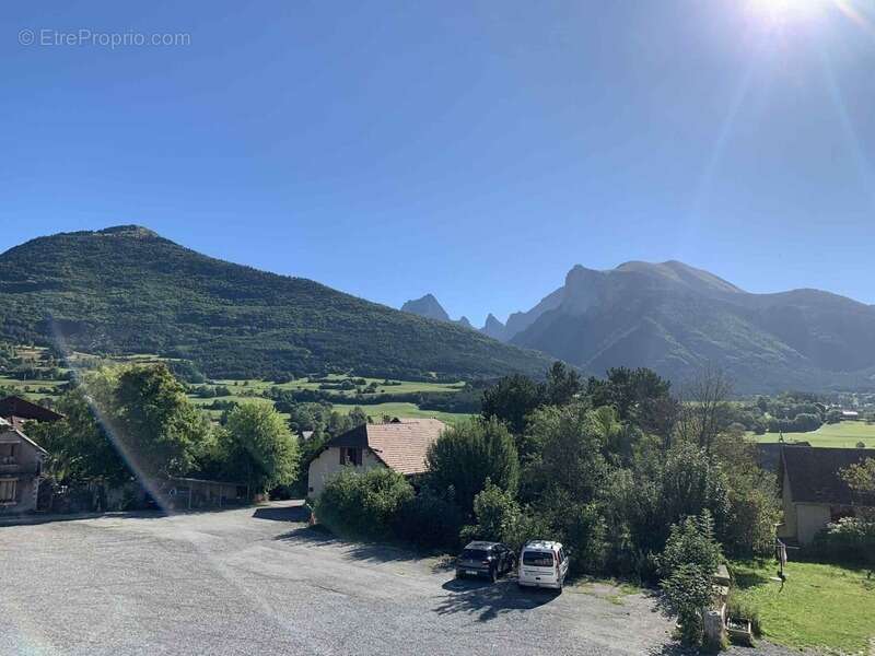 Duplex rénové – T4- Esprit chalet – Vue panoramique à Lus-la-Croix-Haute - photo 5