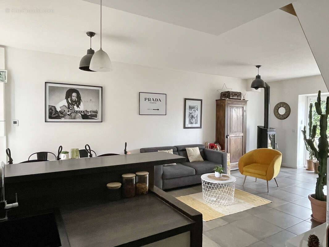 Appartement à CRAPONNE