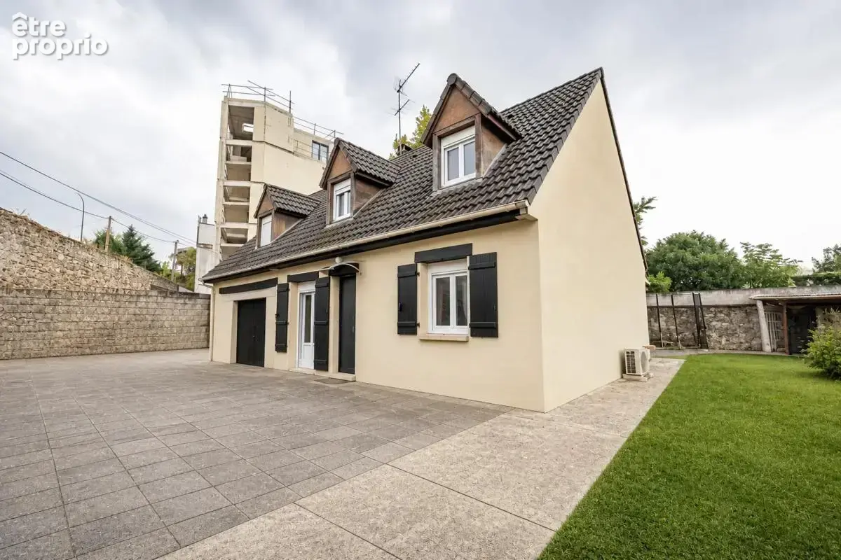 Maison de 6 pièces de 100 m² à Vigneux-sur-Seine - photo 10