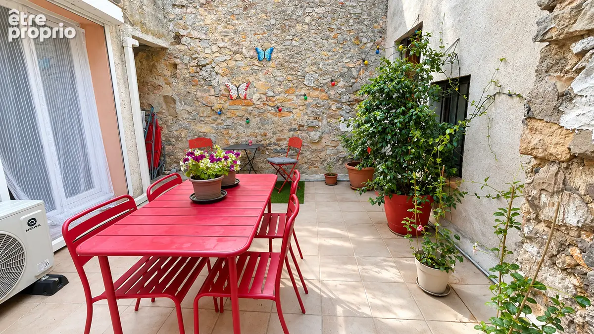 Tourves Appartement T2 avec terrasse  au calme - photo 2