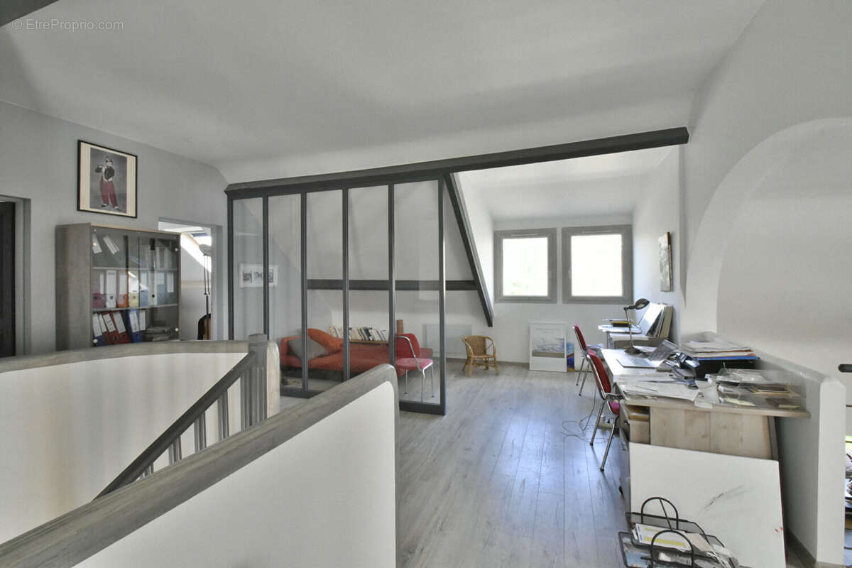 Maison à SAINT-REMY-L'HONORE