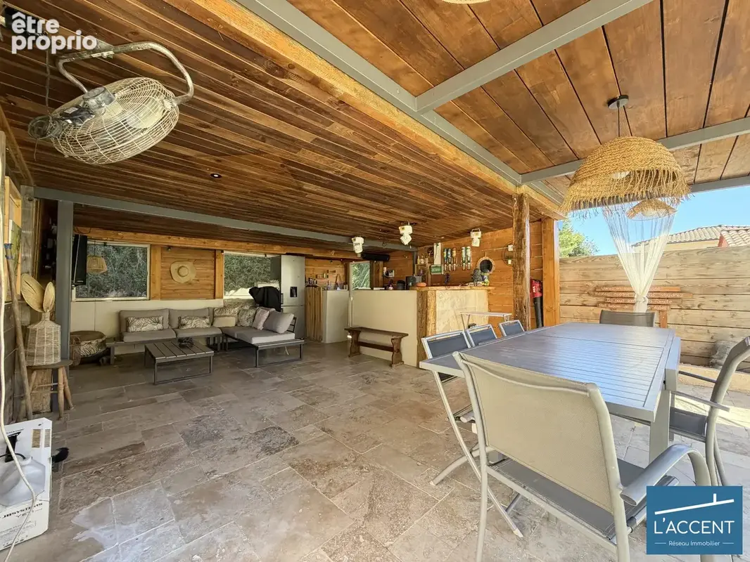 Maison 4 pièces 90 m² à vendre à Bellegarde (30127) - photo 2