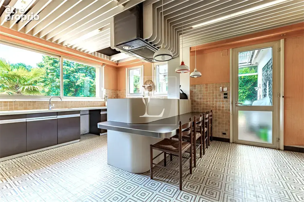 Negrepelisse — domaine familial de 9,7 hectares avec villa d’architecte, ferme de caractere et parc - photo 9