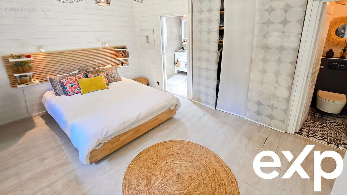 Maison à CHENS-SUR-LEMAN