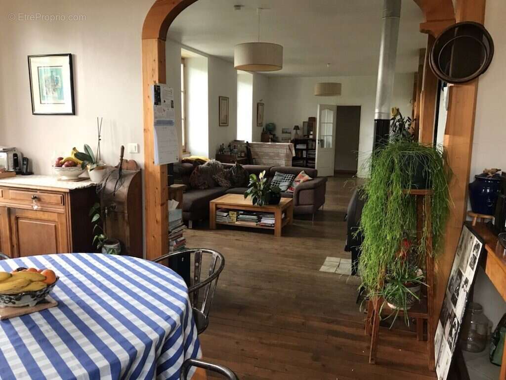 Maison à ARAMITS