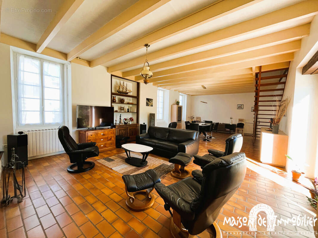 Maison à BARZAN