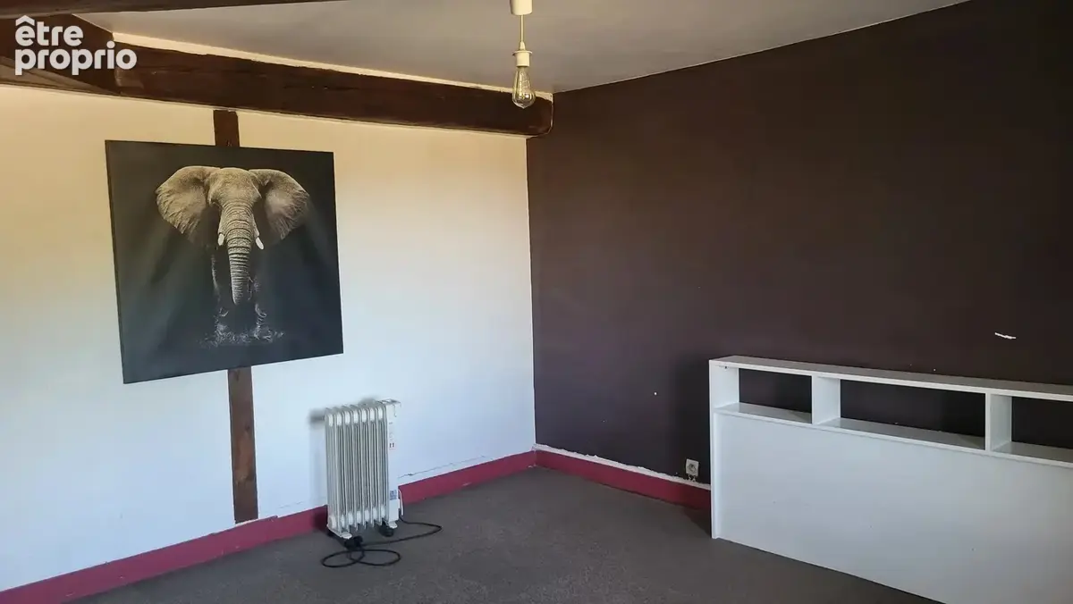 Maison 138 m² à Romaneche-Thorins  - photo 11