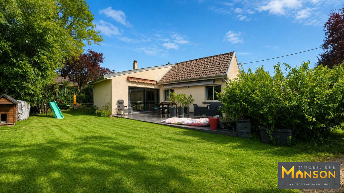 Maison à VILLE-EN-VERMOIS