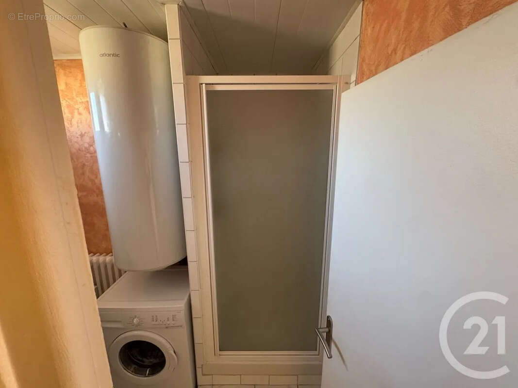 Appartement 65 m² à Aurillac  - photo 9