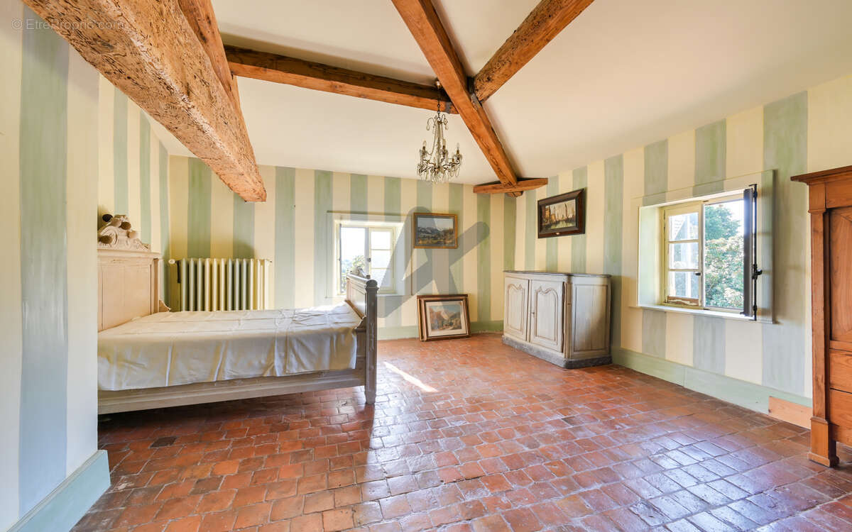 Maison à MARCILLY-D'AZERGUES