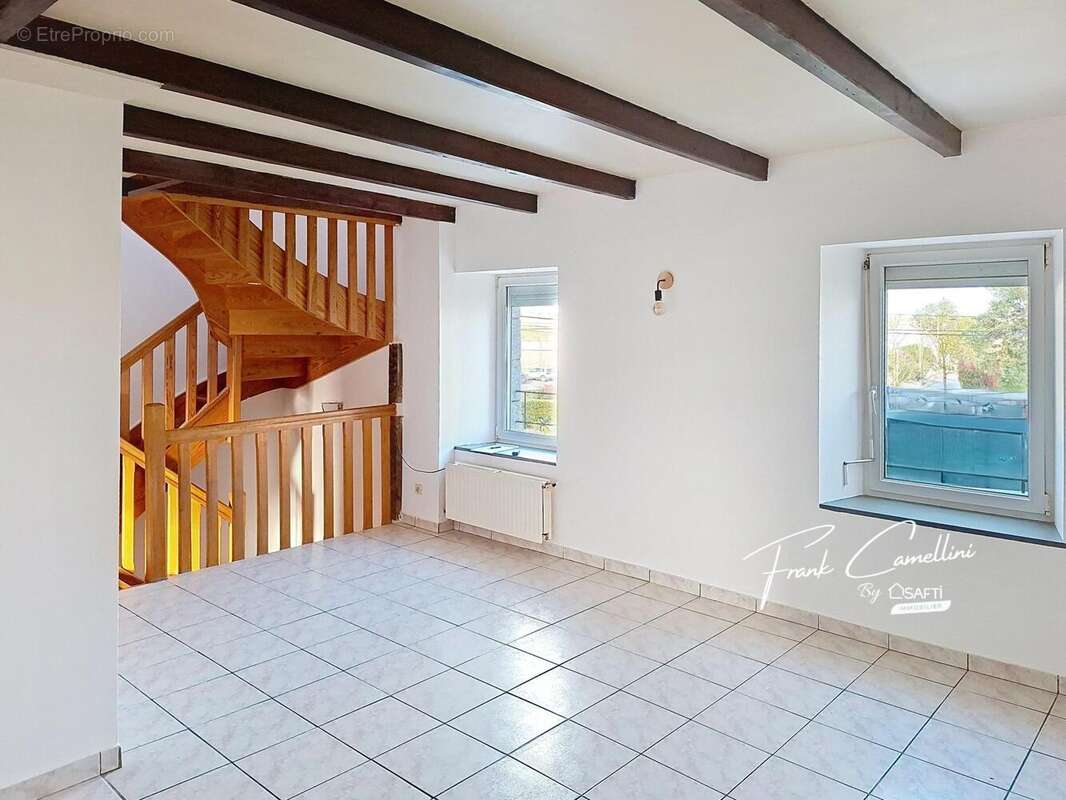 Maison 140 m² à Brelidy  - photo 6