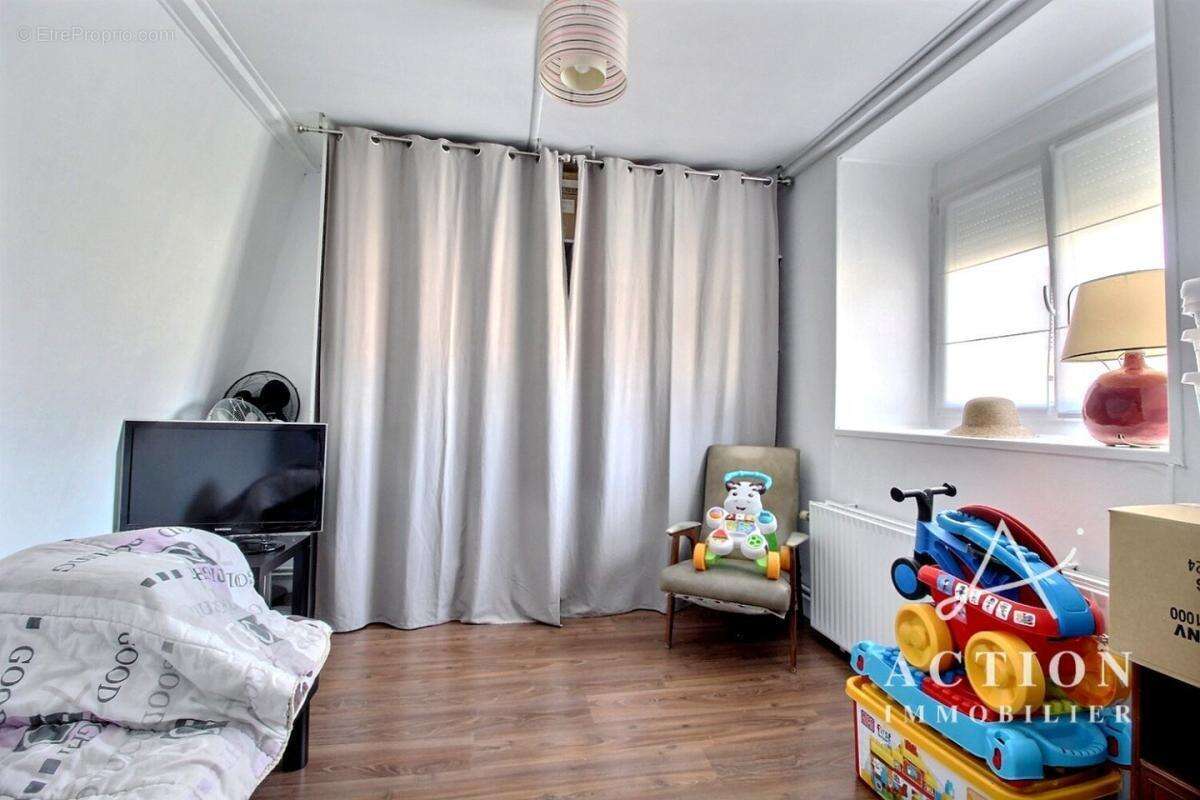 Maison à LYS-LEZ-LANNOY