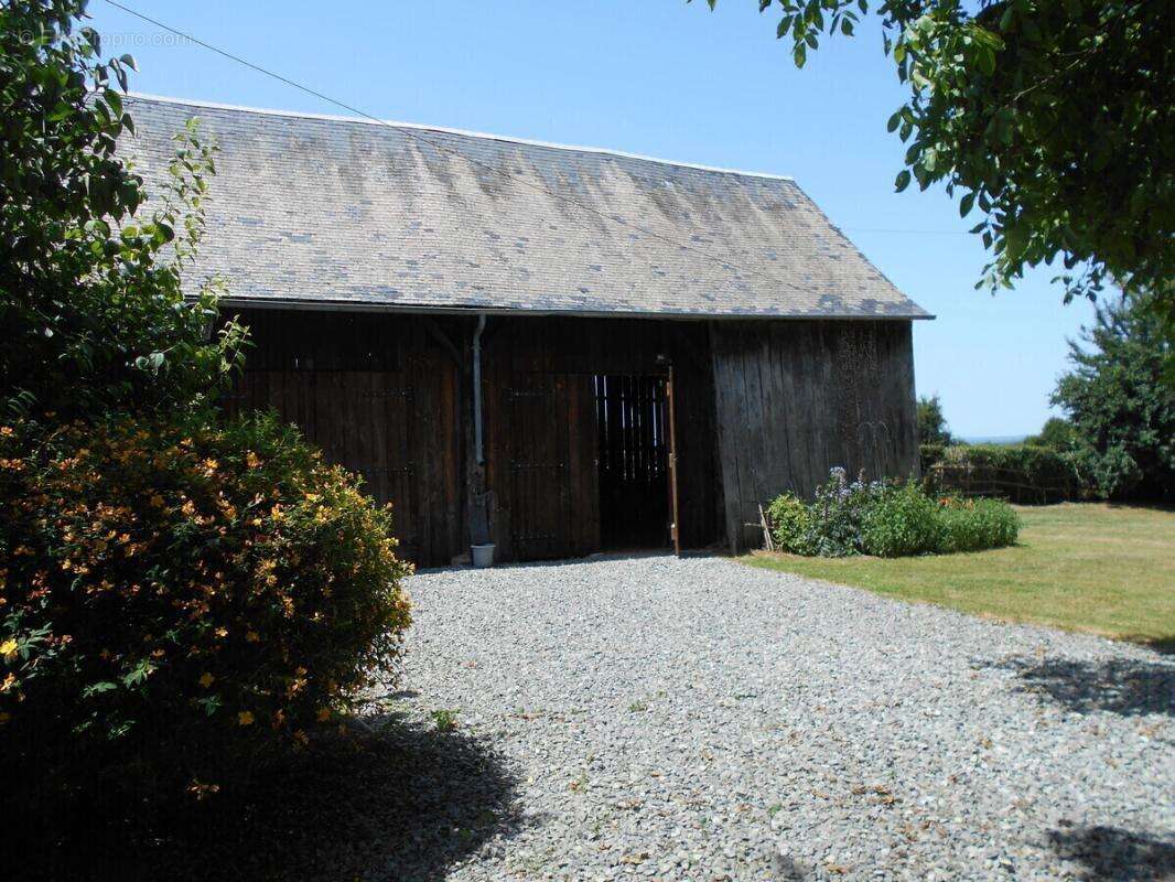 Maison à SAINT-AIGNAN-DE-COUPTRAIN