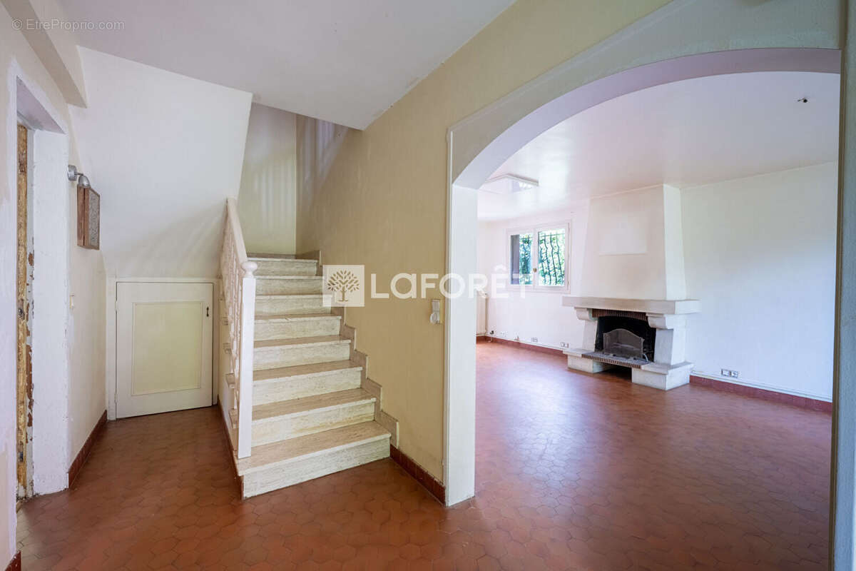 Maison Andresy 7 pièce(s) 135 m2 - photo 4