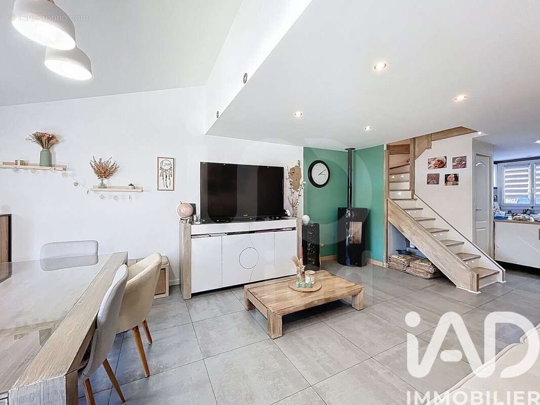 Photo 5 - Maison à PONTAULT-COMBAULT