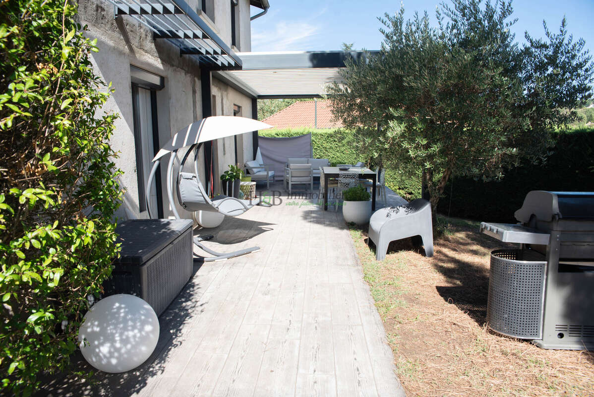 Maison à MARGES