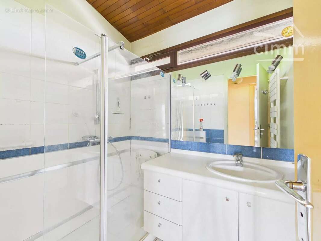 Maison à SAINT-ISMIER