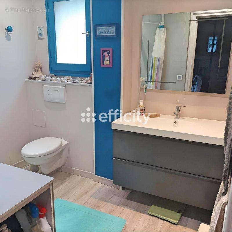 Maison à VELONE-ORNETO