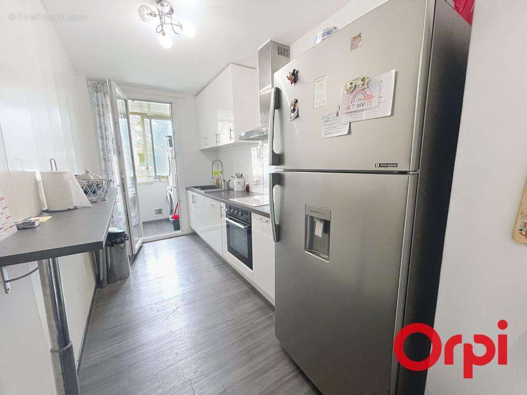Appartement à MARSEILLE-12E
