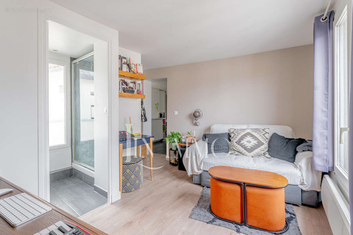 Appartement à PARIS-11E