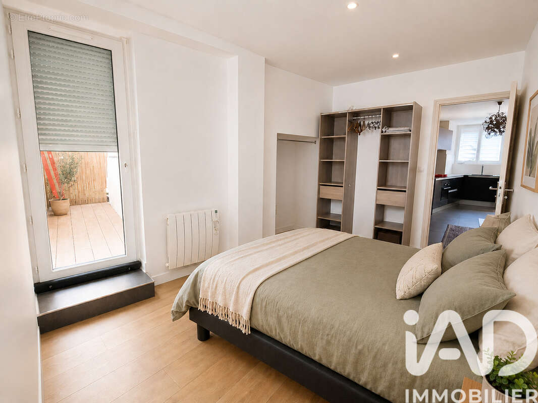 Photo 3 - Appartement à LA TOUR-DE-SALVAGNY