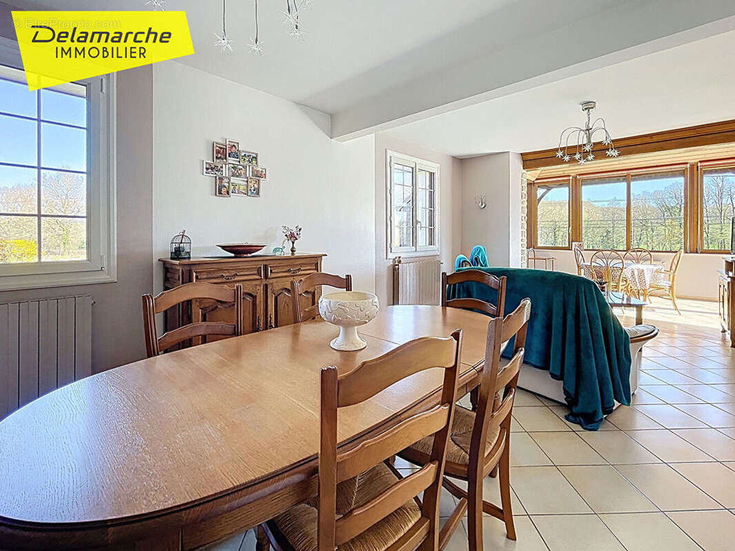 Maison à LA LANDE-D'AIROU