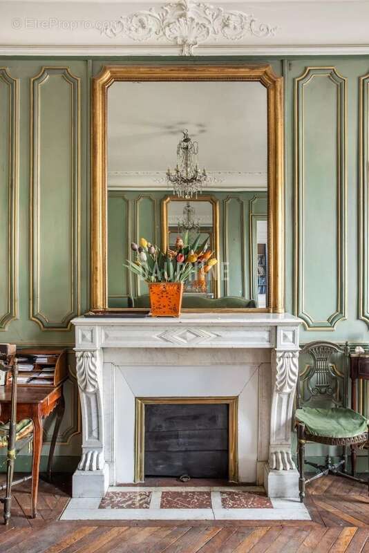 Appartement à PARIS-5E