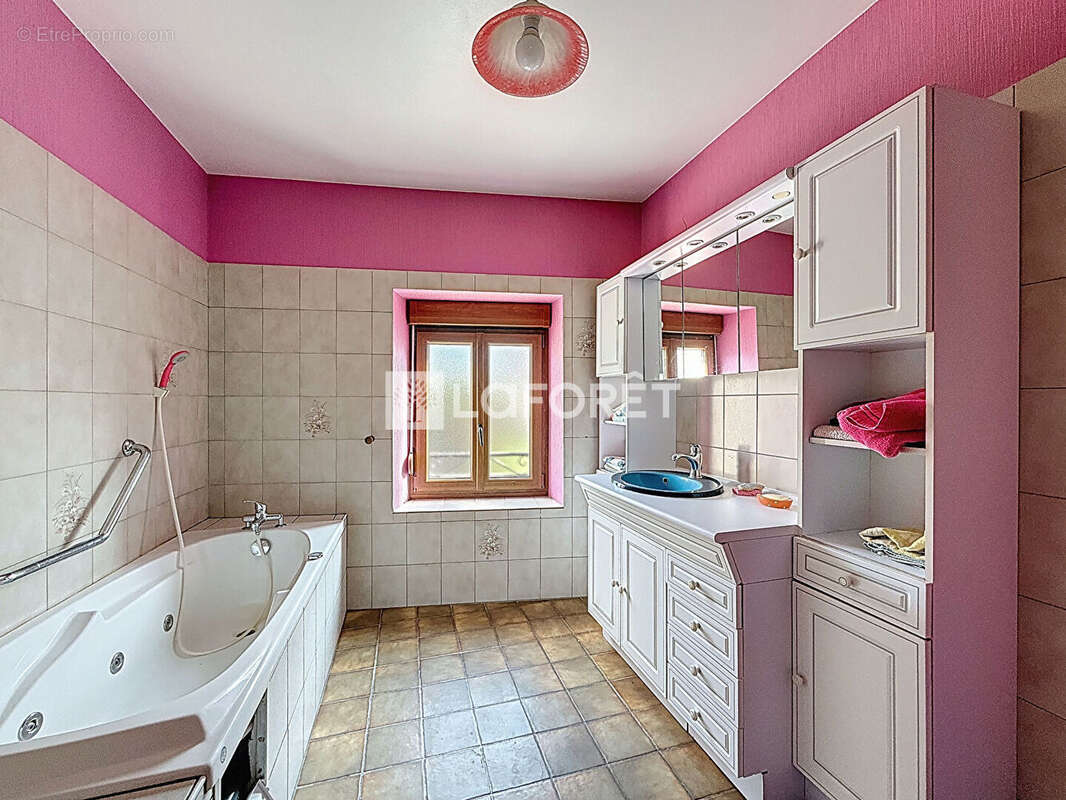 Maison à BRECHAINVILLE