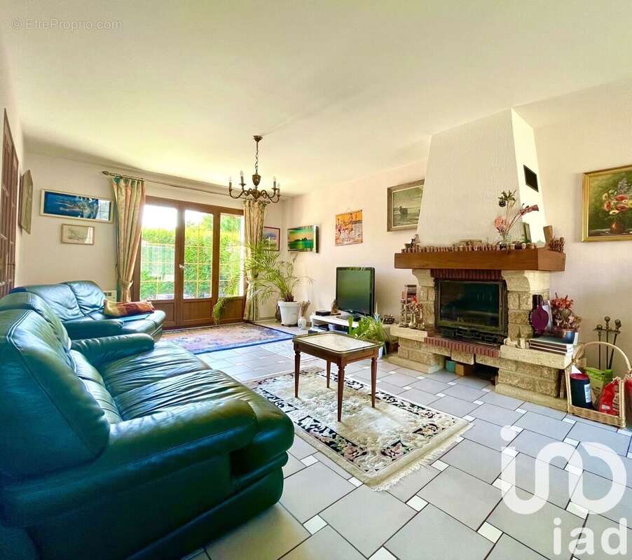Photo 2 - Maison à BEAUCHAMP