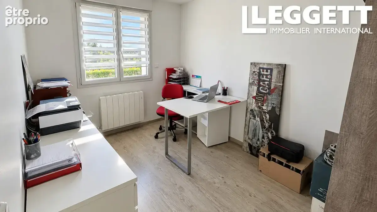 Maison lumineuse de 65 m² avec jardin, vue sur la campagne et potentiel d’agrandissement à Bolleville - photo 8