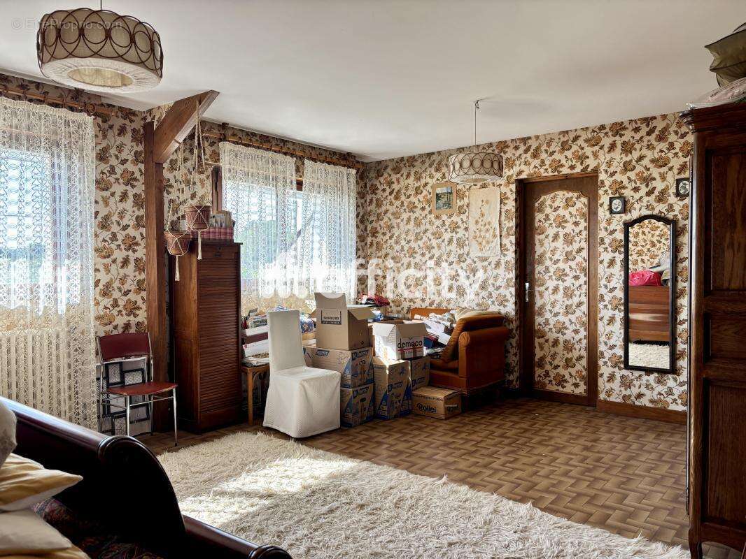 Maison 6 pièces 140 m² à vendre à Saint-Jean-De-Beauregard (91940) - photo 9