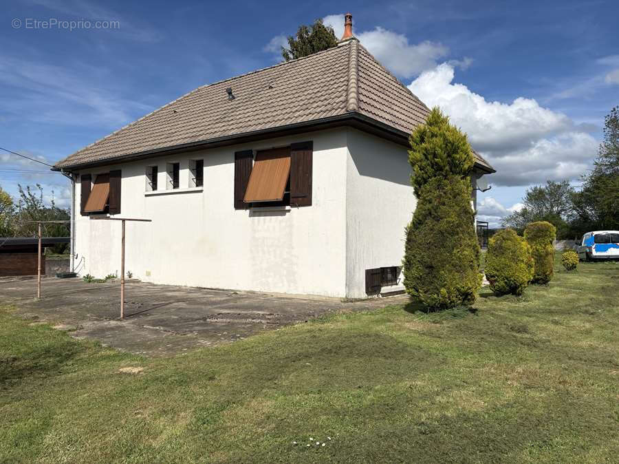 Maison à CORBIGNY