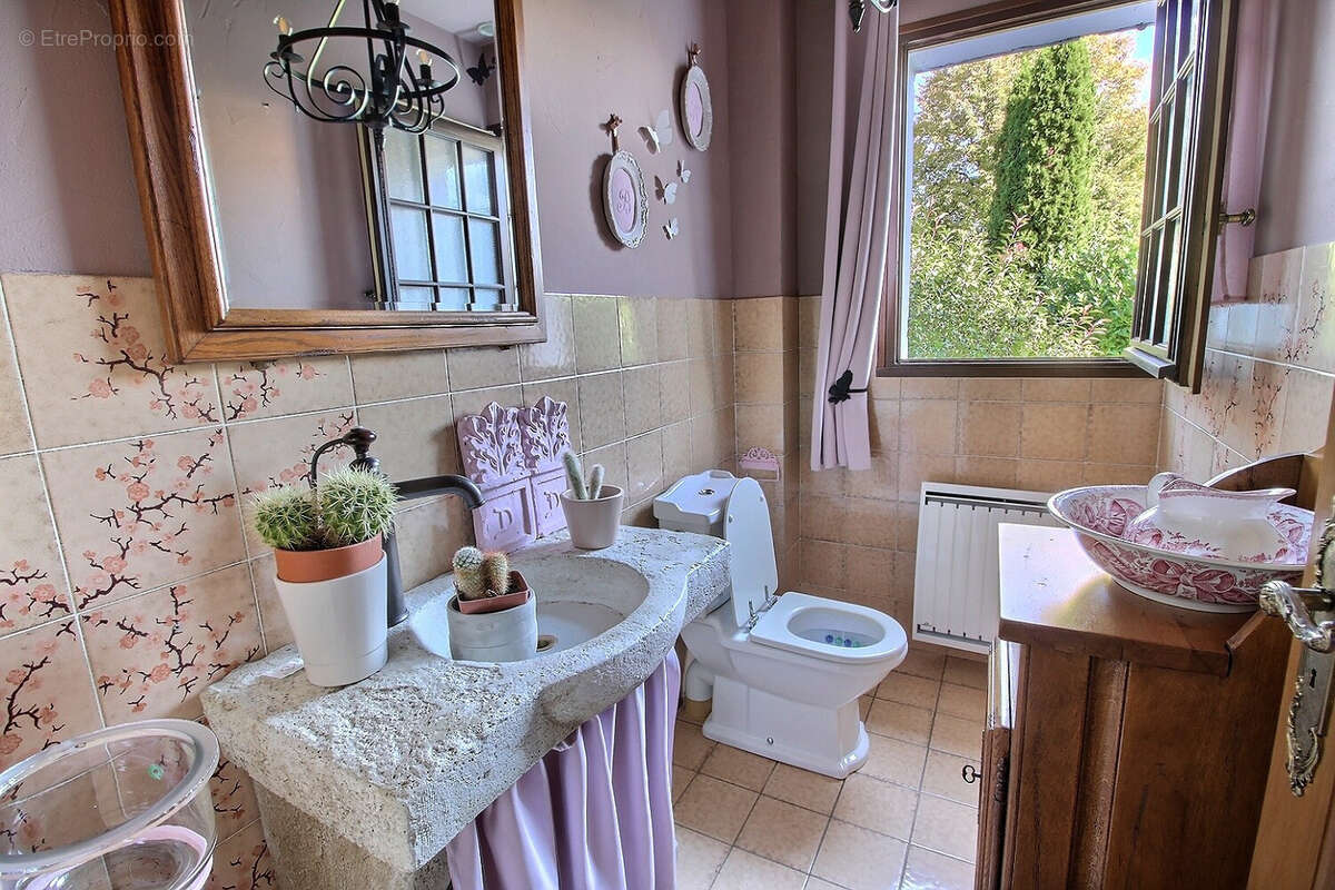 Maison à LIXY