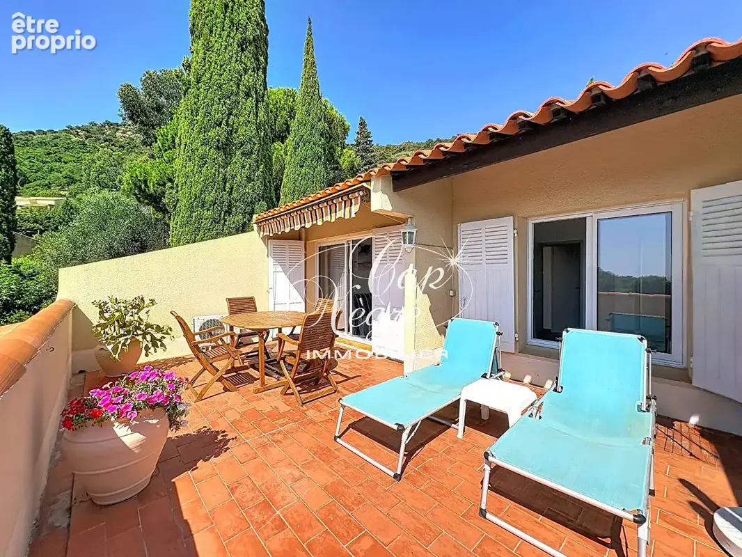 Appartement 2 pièces vue mer avec piscine à Pramousquier Le Lavandou - photo 3
